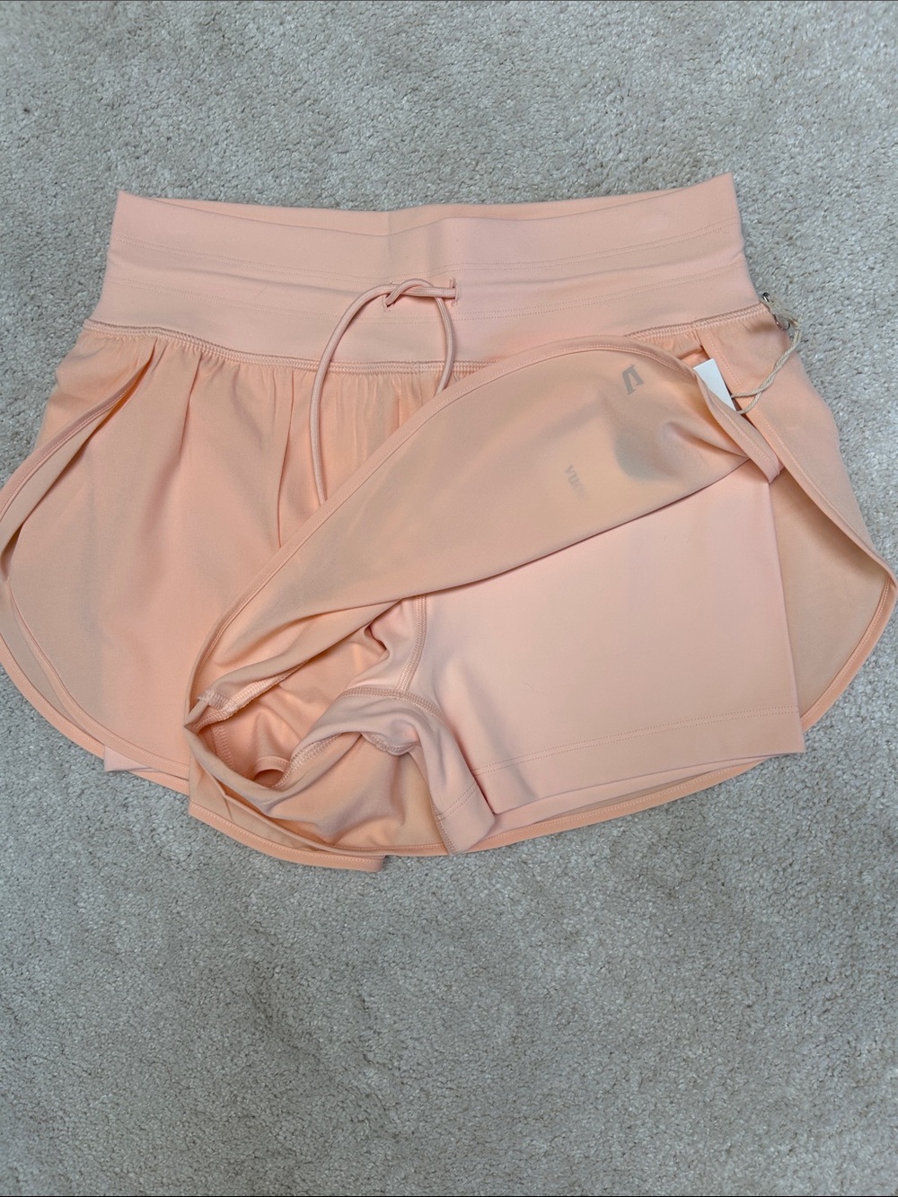 Vuori Daily Speed Short 2.5”-NWT!!! - Picture 5 of 11